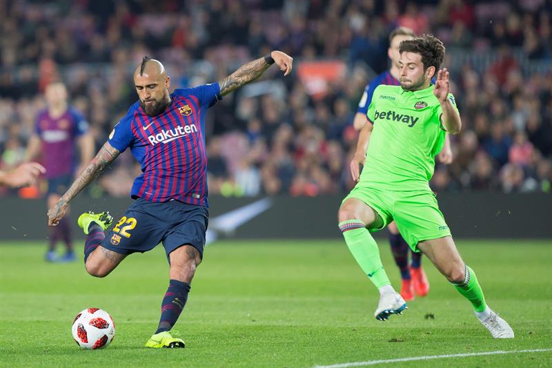 ¡Se comió la cancha! Vidal fue una de las figuras de Barcelona en la clasificación por Copa del Rey