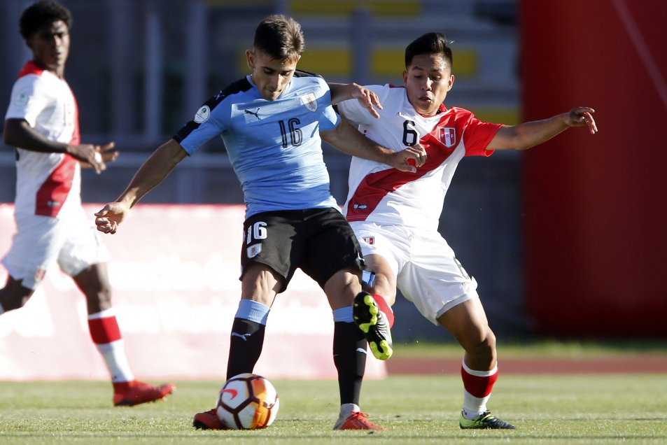 Perú celebró en su debut ante Uruguay en el Sudamericano sub 20