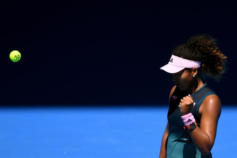 Naomi Osaka y Elina Svitolina tuvieron sufridos avances a octavos en el Abierto de Australia