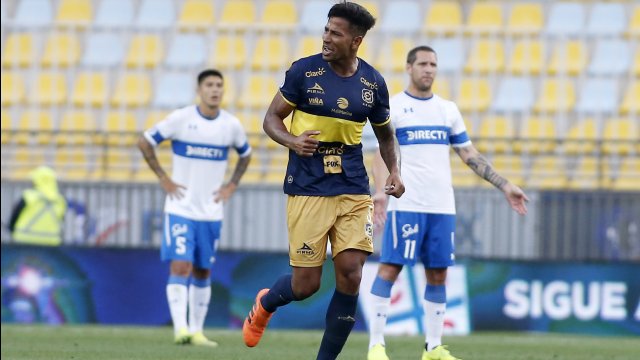 Gonzalo Freitas tuvo “debut soñado” con Everton y determinó el empate con Universidad Católica