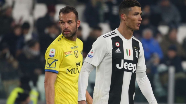 El espectacular penal atajado a Cristiano Ronaldo en el triunfo de Juventus sobre Chievo Verona