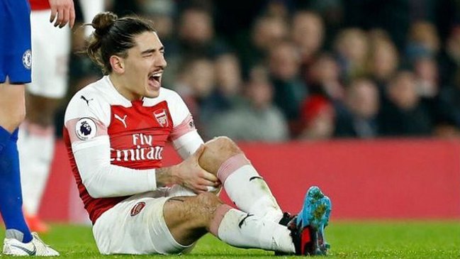 Arsenal perdió una figura para el resto de la temporada: Bellerín sufrió rotura de ligamento
