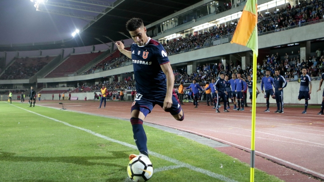 Universidad de Chile enfrenta a Universitario de Lima en amistoso internacional