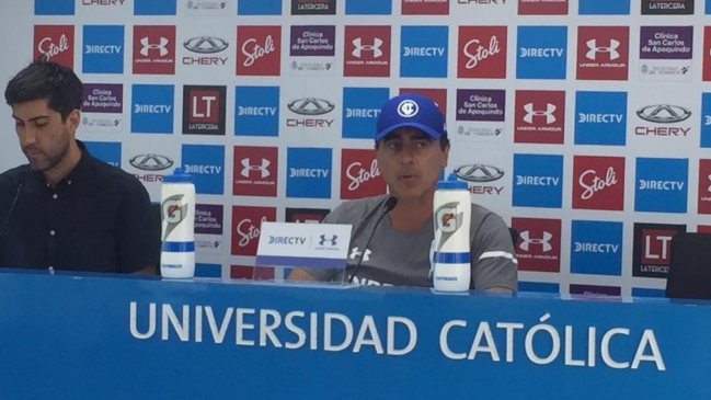 Gustavo Quinteros: Sería muy bueno si llega Jeisson Vargas