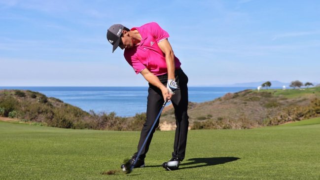 Niemann tuvo excelente debut en el Farmers Open en California al ubicarse entre los punteros