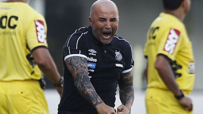 Santos “criticó” a Sampaoli y Soteldo por haber logrado una goleada: “Extranjeros inoperantes”