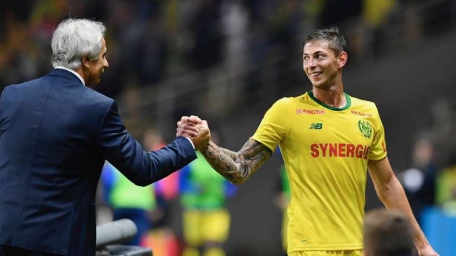 Entrenador de Nantes: Es asqueroso que hayan dejado de buscar a Emiliano Sala