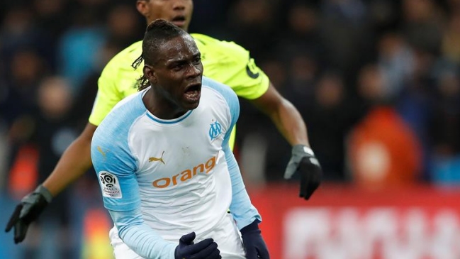 Mario Balotelli marcó en su debut en Olympique Marsella que perdió con Lille