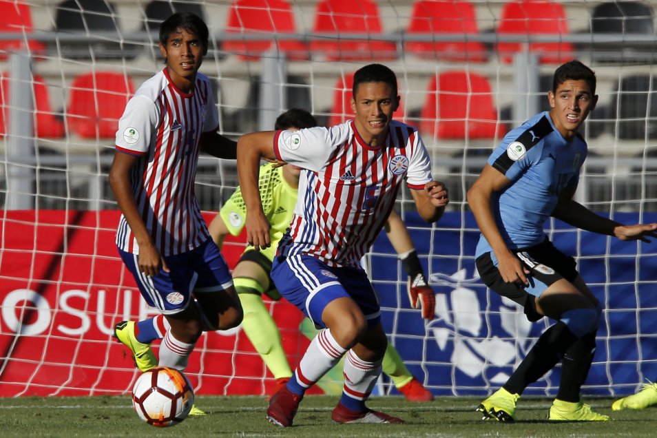 Uruguay venció a Paraguay con gol de Nicolás Schiappacasse