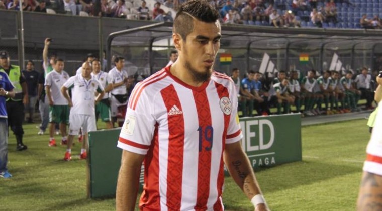 La historia del representante que quiso engañar a la UC y se hizo pasar por agente de Darío Lezcano