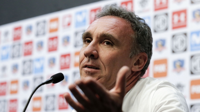 Marcelo Espina: Podemos evaluar la llegada de un arquero que compita con Cortés