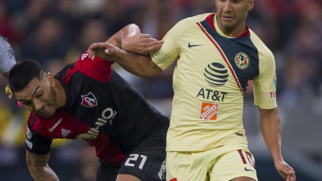 Doctor que operó a Lorenzo Reyes: Esperamos que esté de vuelta entre cinco a seis meses