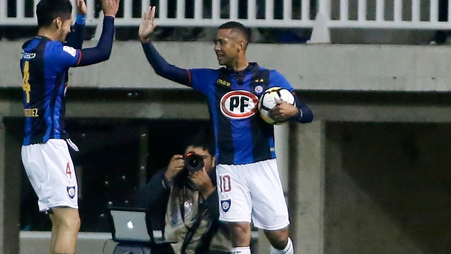 Universidad de Chile hizo oficial el fichaje del panameño Gabriel Torres