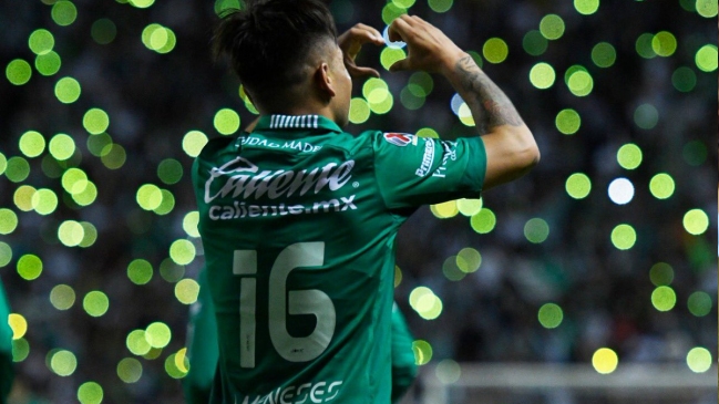 ¡Un golazo! La primera anotación de Jean Meneses en México defendiendo a León