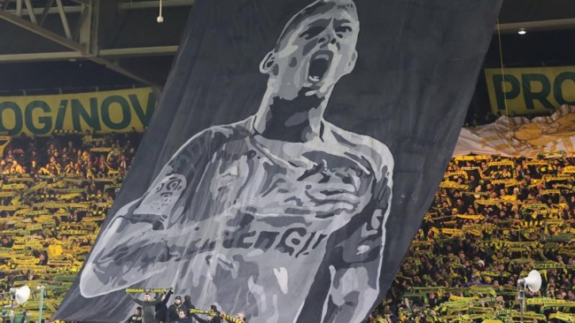 Rescataron un cuerpo del avión en el que viajaba Emiliano Sala