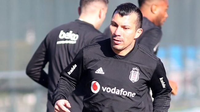 Beijing Sinobo Guoan de China quiere contar con Gary Medel