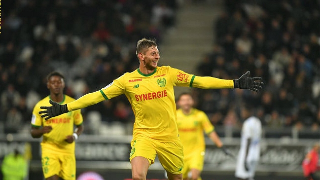 FC Nantes retirará el número 9 en honor de Emiliano Sala