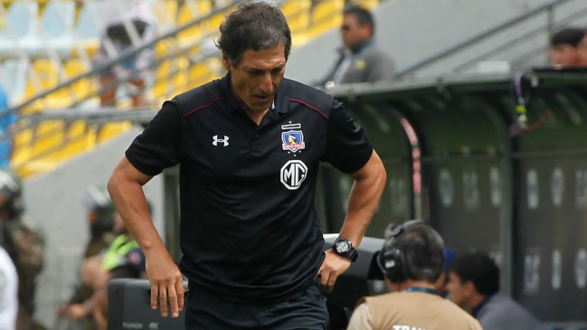 Mario Salas sumó una nueva derrota en Colo Colo tras caer con Audax en duelo amistoso