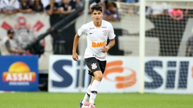 Angelo Araos fue titular en la caída de Corinthians frente a Novorizontino en el Campeonato Paulista