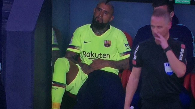 Arturo Vidal tuvo poca participación en el trabajado empate de Barcelona con Athletic de Bilbao