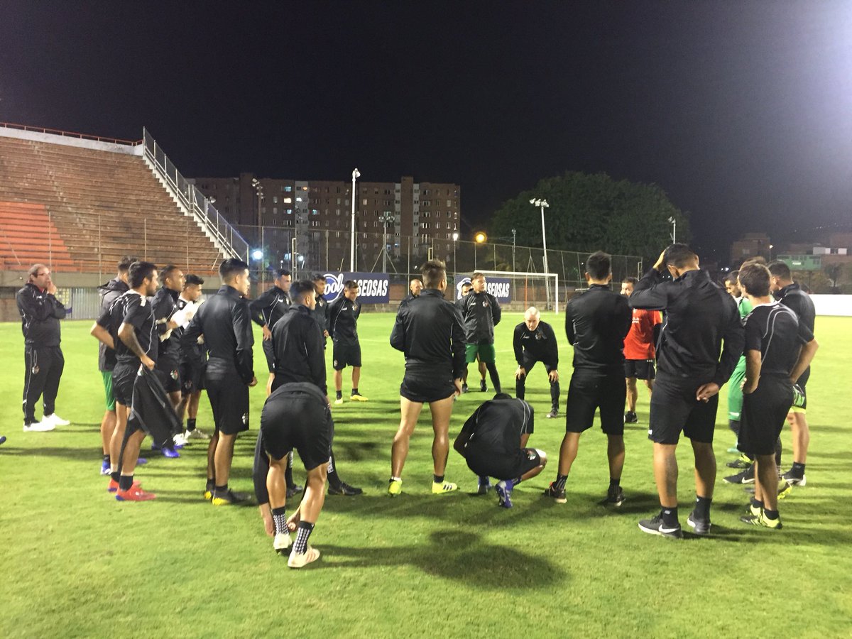Palestino ya se instaló en Medellín para buscar su avance en Copa Libertadores