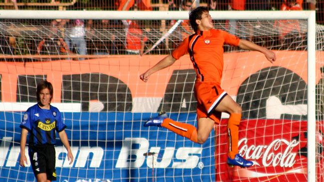 Los goles de Alexis Sánchez en Chile a 14 años de su debut en el fútbol