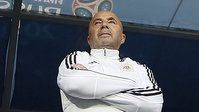 Presidente de la AFA criticó a Sampaoli por el Mundial de Rusia