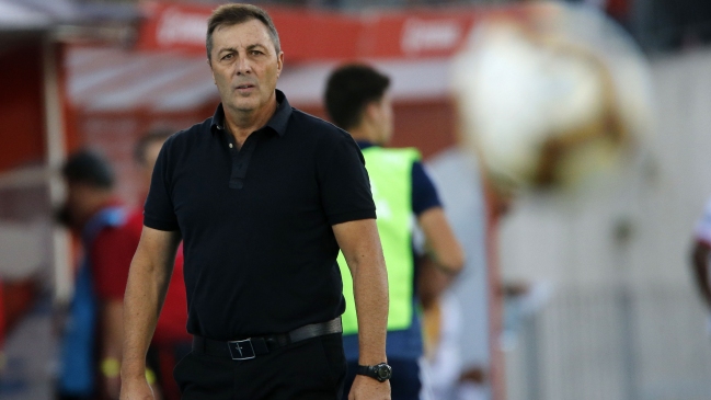 Dos partidos tiene Frank Kudelka para mejorar en la U