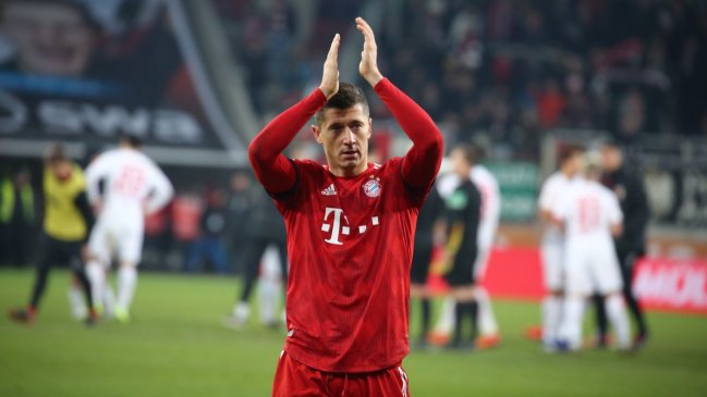 Bayern Munich amenazó el liderato de Borussia Dortmund tras doblegar a Augsburgo