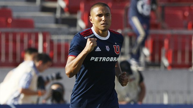 La U se puso en ventaja ante Cobresal al primer minuto por una combinación entre Barrios y Benegas