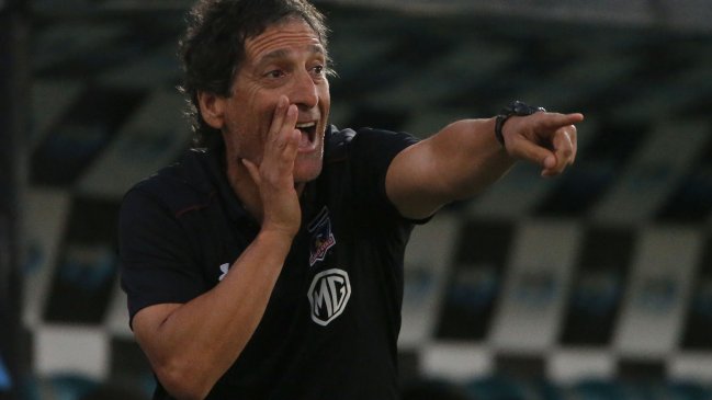 Mario Salas: Ganamos con justicia, nuestro equipo estuvo arriba de Unión Española