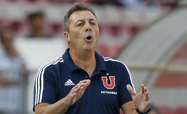 Kudelka sumó otra molestia por imposibilidad de inscribir a Francisco Arancibia ante Cobresal