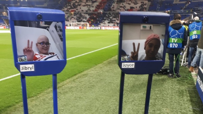 Dos niños hospitalizados vivieron la previa del Olympique de Lyon – Barcelona gracias a robots