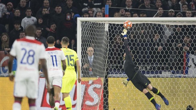 La magnífica tapada de Ter Stegen que ahogó el grito de gol de Olympique de Lyon