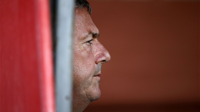 Carlos Heller llegó al CDA para sostener reuniones con Sabino Aguad y los jugadores