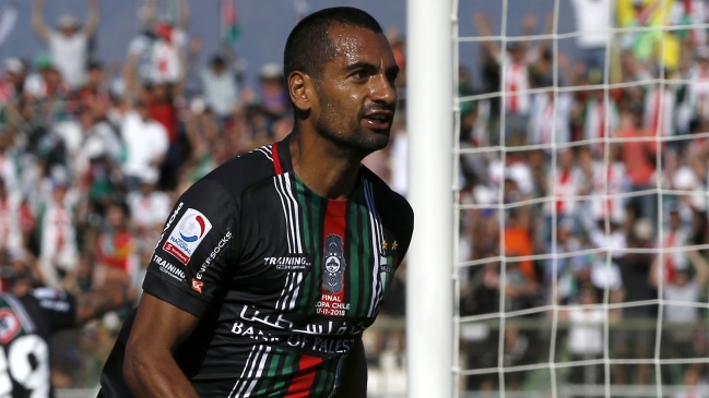 César Cortés aprovechó un error de Talleres y le dio vida a Palestino en Copa Libertadores