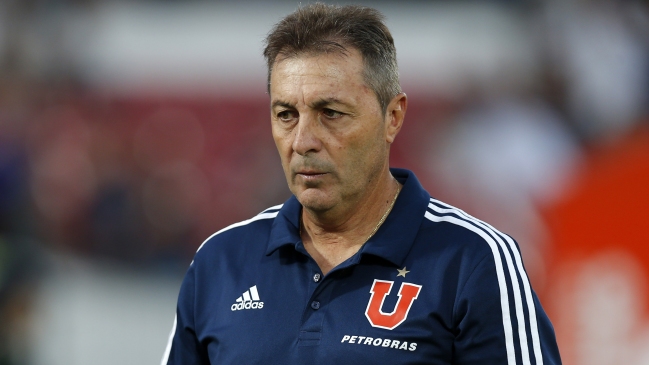 Frank Kudelka: El equipo no está jugando como quiero, no me gusta