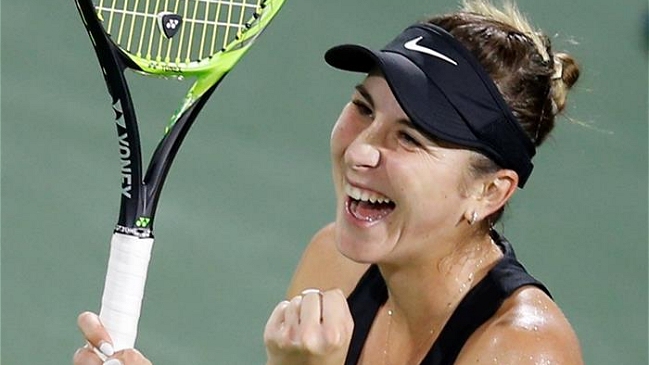 La joven suiza Belinda Bencic sorprendió a Simona Halep en Dubai