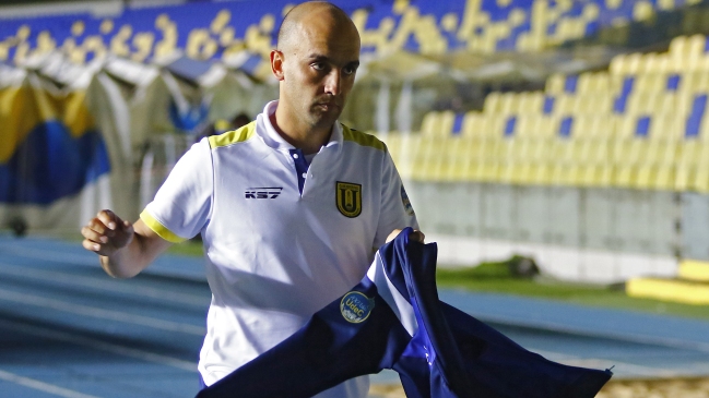 Francisco Bozán: Debemos enfrentar a Colo Colo como lo que es, aunque tenga bajas importantes