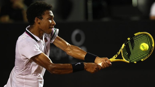 Auger-Aliassime eliminó al español Munar y avanzó a semifinales en Río de Janeiro