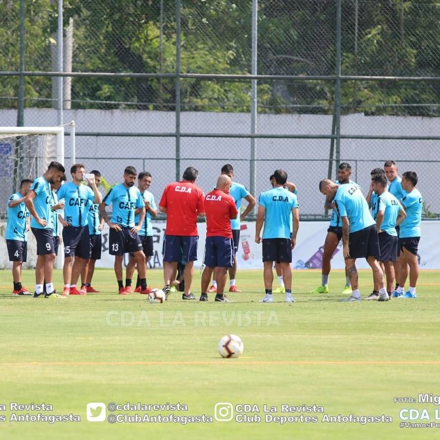 Antofagasta entrenó en Brasil y reconoció la cancha del Estadio Maracaná
