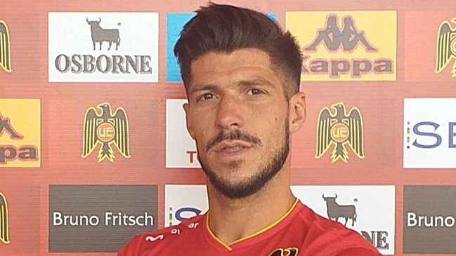 Unión Española fichó a experimentado zaguero con pasado en Italia, Argentina y Uruguay