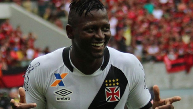 Duvier Riascos llegará este miércoles a Santiago para cerrar su arribo a la UC