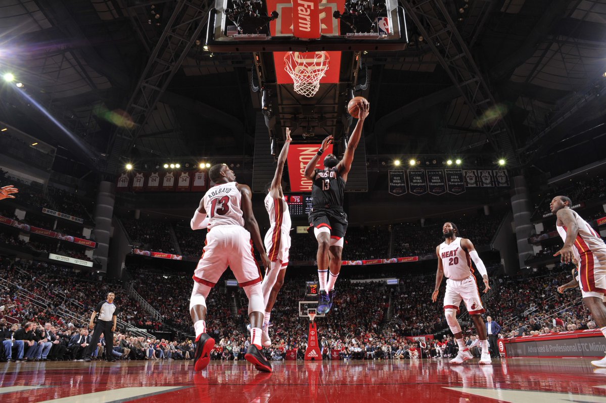 Houston Rockets remontó para derrotar a Miami Heat en la NBA