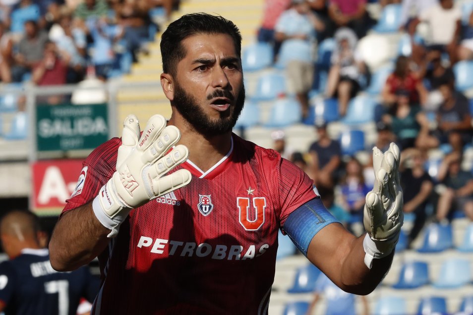 Con varios cambios: La formación con la que U. de Chile recibirá a Huachipato