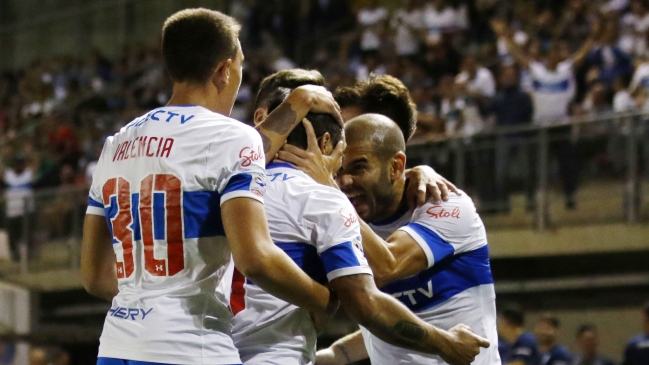 U. Católica logró un exigido triunfo sobre Audax antes de su debut en Copa Libertadores