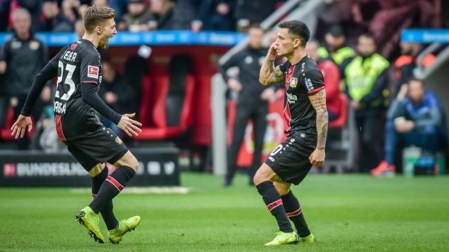 Charles Aránguiz abrió la ruta al triunfo de Bayer Leverkusen sobre Friburgo