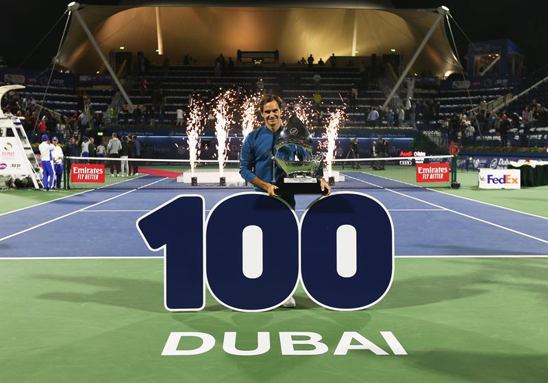 La espectacular celebración en Dubai por los 100 títulos de Roger Federer en la ATP