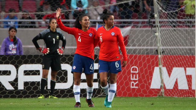 La Roja femenina vuelve a medirse con Jamaica en su camino de preparación al Mundial