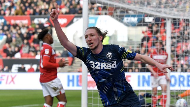 Leeds de Marcelo Bielsa se mantuvo en la ruta al ascenso con nuevo triunfo